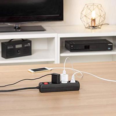 Hama 3-Wegs Distributie Met Switch Zwar. Hama 3-Wegs Distributie Met Switch Zwar.