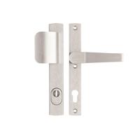 Veiligheidsbeslag Premium smal D-duwer+kruk Arrow PC92 anti-kerntrek/omkeerbaar/242X38x15/alu. gesl. F1/SKG3 - thumbnail