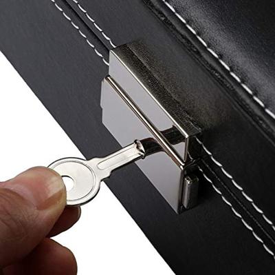 Aretica Horlogebox Luxe met 6 horloge compartimenten zwart Aretica Horlogebox Luxe met 6 horloge compartimenten zwart