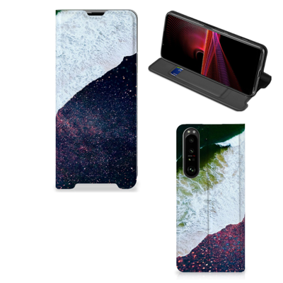 Sony Xperia 1 III Stand Case Sea in Space