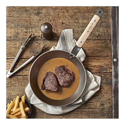 De Buyer Koekenpan Mineral B Hout - ø 24 cm - zonder anti-aanbaklaag De Buyer Koekenpan Mineral B Hout - ø 24 cm - zonder anti-aanbaklaag