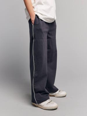 Wijde joggingbroek antraciet Wijde joggingbroek antraciet