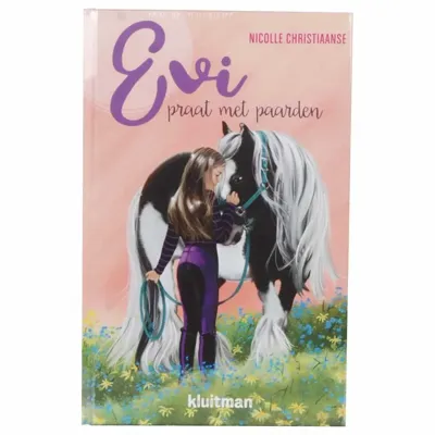 Evi praat met paarden maat:-leeg-