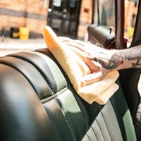 Meguiars G18616 Gold Class Rich Leather Conditioner Lederverzorging 473 ml - thumbnail