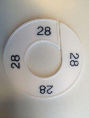 Maatring 9cm wit/zwart 28