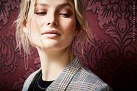 Livingwalls Metropolitan Stories rood behang | 368983 - thumbnail