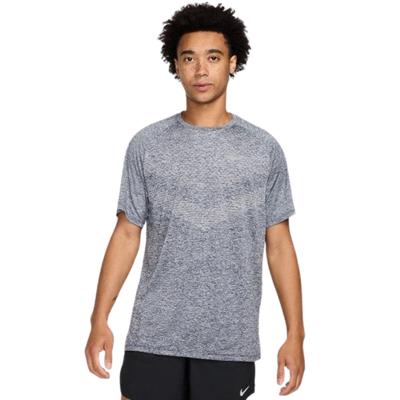 Nike Stride Dri-Fit Hardloop shirt Heren L Nike Stride Dri-Fit Hardloop shirt Heren L