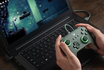 8BitDo Ultimate C Wired Xbox Gamepad - Dark Green