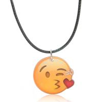 Emoji ketting met leren bandje - Kiss Heart - thumbnail