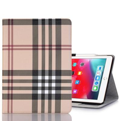 Geruite textuur horizontale Flip PU lederen case voor iPad Pro 11 inch (2018) met houder & kaartsleuven & portemonnee (wit)