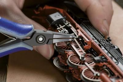 Knipex 34 12 130 Platte tang Elektronica en fijnmechanica Recht Chroom-vanadium kogellagerstaal 135 mm