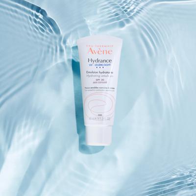 Eau Thermale Avène Hydrance UV - Lichte Hydraterende Emulsie SPF30 Eau Thermale Avène Hydrance UV - Lichte Hydraterende Emulsie SPF30