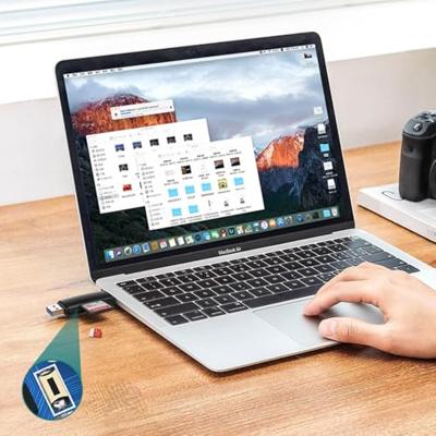 Ugreen SD/micro SD-kaartlezeradapter (USB-A/USB-C) zwart (CM304)