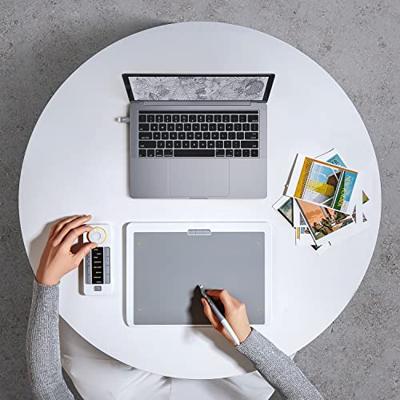 Xencelabs Pen Tablet Medium Bundle SE EN/FR/ES White