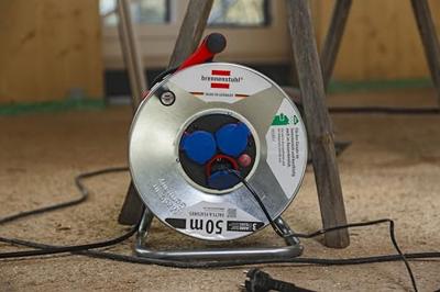 Brennenstuhl Kabelhaspel 50 mtr | IP44 | 3G1.5 | Rubber | Kort buitengebruik | 1198530 - 1198530 - thumbnail