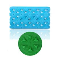 2 PC'S taart fondant tool hartvormige Diamond textuur Plaid Overpass Quyi Seal Printing mal (6 Petal cut schimmel 56006) - thumbnail