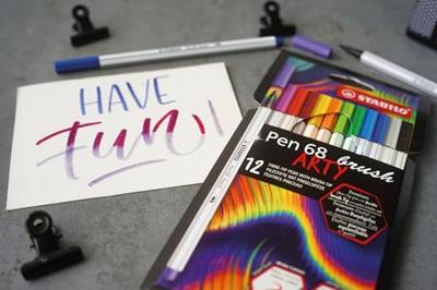 Stabilo pen 68 brush arty viltstiften 24 stuks Stabilo pen 68 brush arty viltstiften 24 stuks