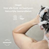 Urtekram Men 2-in-1 Hair & Body Wash With Willow Charcoal & Ginseng - thumbnail