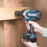Makita DTW1002RTJ Accu slagmoersleutel 1000Nm 1/2" frictiering 18V 5.0Ah in Mbox - thumbnail