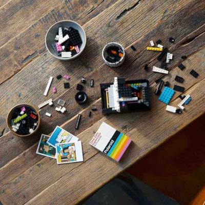 LEGO 21345 Ideas Polaroid OneStep SX-70 camera, bouwmodel voor volwassenen met stickers - thumbnail