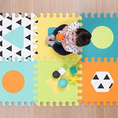 Set van 6 schuimplaten INFANTINO meerdere kleuren Set van 6 schuimplaten INFANTINO meerdere kleuren