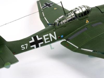 Revell 1/72 Junkers Ju 87 G/D Tank Buster Revell 1/72 Junkers Ju 87 G/D Tank Buster