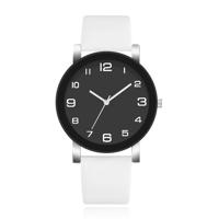 Minimalistisch Herenhorloge met Hoog Contrast en witte Lederen Band Zwarte kast - thumbnail