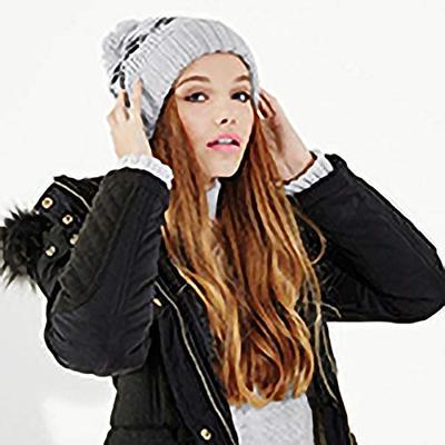 Beechfield CB456 Fair Isle Snowstar® Beanie - Black/Classic Red/White - One Size