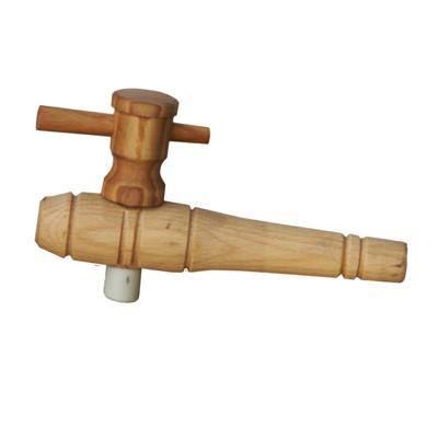 Houten kraan voor regenton Ø 2,3 - 4 cm Houten kraan voor regenton Ø 2,3 - 4 cm