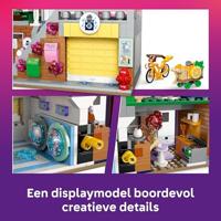 LEGO friends 42670 heartlake city appartementen en winkels - thumbnail