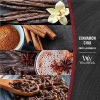 WoodWick medium candle cinnamon chai - thumbnail