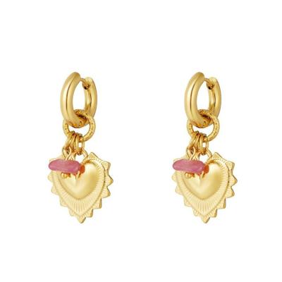 Oorbellen met hartje en roze steentjes