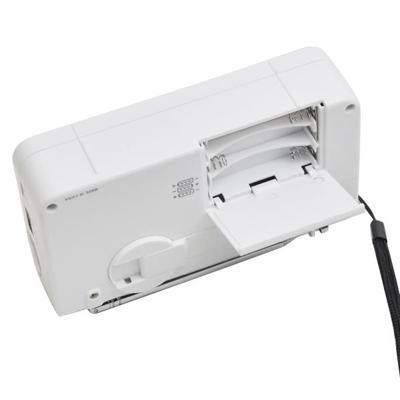 Multi-functie draagbare Solar / geknikt Dynamo Power LED zaklamp met AM / FM-Radio & mobiele telefoon Lader