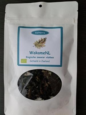 Salterra Wakame zeewier vlokken bio 40 Gram Salterra Wakame zeewier vlokken bio 40 Gram