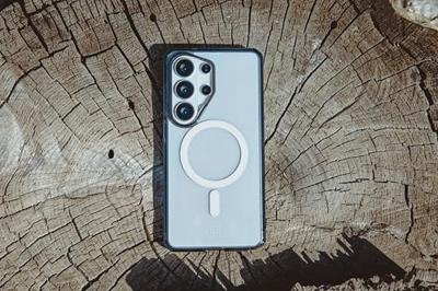 Urban Armor Gear Dot Case Samsung Galaxy S26 Ice MagSafe compatible, Met magneetmodule