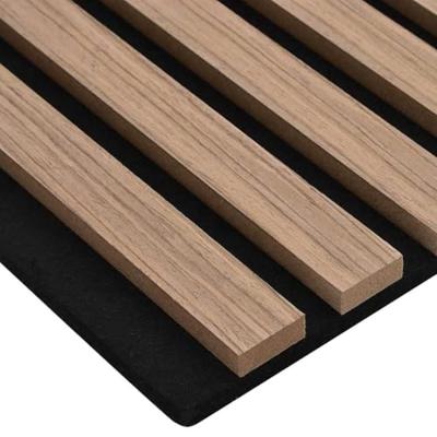 Akoestische wandpanelen 8 st latten 60,5x60 cm eikenfineer