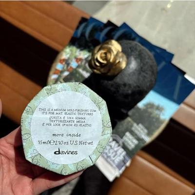 Davines More Inside Medium Hold Finishing Gum