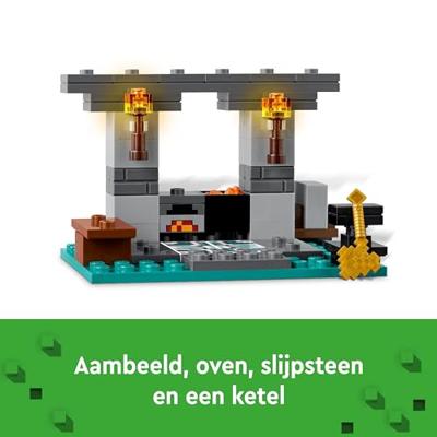 LEGO minecraft 21252 de wapensmederij