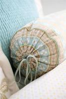 Pip Studio Pip Studio Simba Cushion - Licht groen 22x70 cm - thumbnail