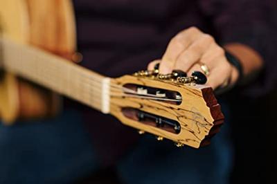 Ortega TZSM-3 Signature Series Natural elektrisch-akoestische klassieke gitaar met gigbag