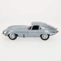 Auto Bburago GT-Jaguar "E" Coupe (1961) 1:18 - thumbnail