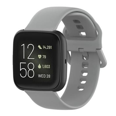 Fitbit Versa 1 / 2 & Lite siliconen sportbandje met gespsluiting - Grijs - Maat: Small Fitbit Versa 1 / 2 & Lite siliconen sportbandje met gespsluiting - Grijs - Maat: Small