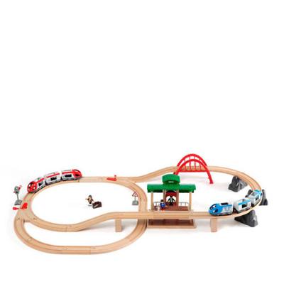 BRIO World - 33512 - Tour met reizigersplatform