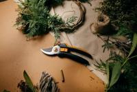 Fiskars 1057164 Solid™ P341 Tuinschaar 205 mm - thumbnail