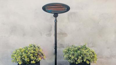 Elektra Quartz Staande infrarood terrasverwarmer Zwart 2000 Watt Elektra Quartz Staande infrarood terrasverwarmer Zwart 2000 Watt