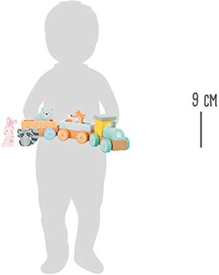 Houten trein in pastel kleuren