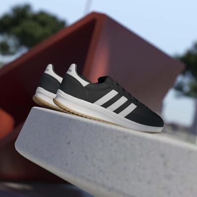 Adidas Run 70s 2.0 Schoenen