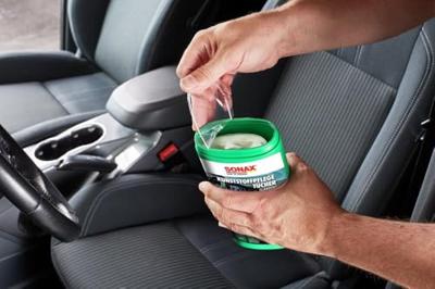 SONAX kunststof onderhoudsdoeken " kunststoffpflegetücher " plastic care wipes