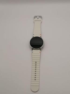 Samsung Galaxy Watch7 Smartwatch 40 mm S/M Cream
