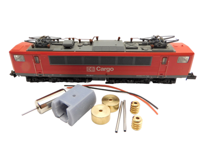 micromotor NM055C motor ombouwset voor Minitrix BR 103, BR 151, BR 155, BR 750, E 03, u.a. micromotor NM055C motor ombouwset voor Minitrix BR 103, BR 151, BR 155, BR 750, E 03, u.a.